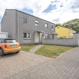 Leben, entspannen, genießen: Doppelhaushälfte mit großem Garten und Blick in die Natur!