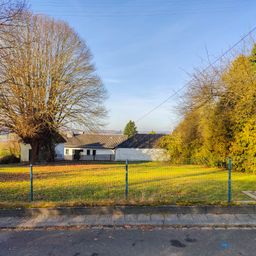 Attraktiver Bauplatz mit ehemaligem Backes unweit von Altenkirchen!