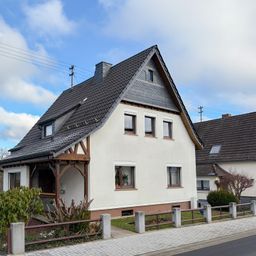 Gemütliches Einfamilienhaus mit toller Weitsicht über das Siegtal in beliebter Wohnlage!