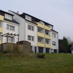 Gemütliche Dachgeschosswohnung mit Loggia in angenehmer Wohnlage