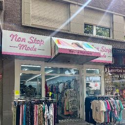 1a Lage. Fußgängerzone. Neben dem DM-Markt. Provisionsfrei.