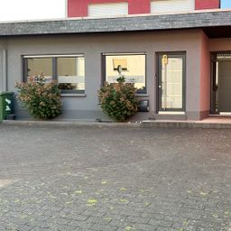 Büro, Kleingewerbe oder Praxis – Helle Bürofläche in gut erreichbarer Lage!