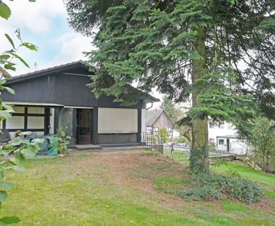 Handwerkerhaus mit Garten