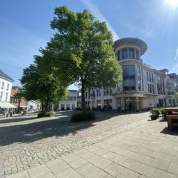 REPRÄSENTATIVE BÜRO-/PRAXISFLÄCHE IM HERZEN VON VIERSEN-SÜCHTELN!