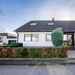 Einfamilienhaus mit Garage, Stellplatz, Garten, Vollkeller in Unna