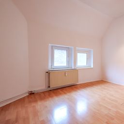 Maisonette-Wohnung in Köln-Mülheim mit Loggia
