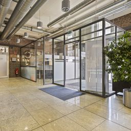 BEGEHRTE BÜROFLÄCHE. 405 m² IN KREFELD-KLIEDBRUCH!