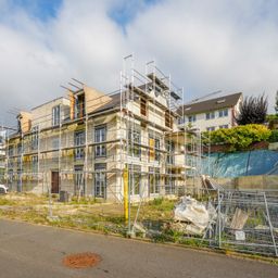 Moderne Dachgeschosswohnung mit Balkon in Velbert