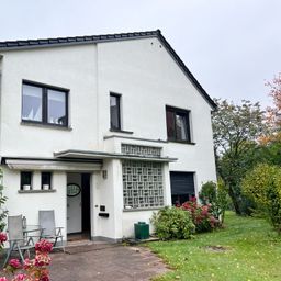 Ein-/Zweifamilienhaus für Kapitalanleger in Odenthal-Voiswinkel