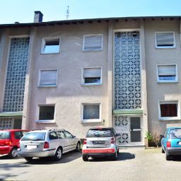 Schön geschnittene 2-Zimmer-Wohnung mit Balkon für junge Mieter