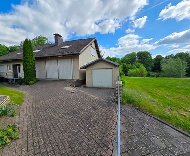 Freistehendes großes Wohnhaus in Wegberg an der Ophover Mühle