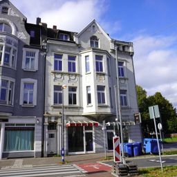 Bezugsfreies Wohn- und Geschäftshaus in zentraler Lage von Opladen!