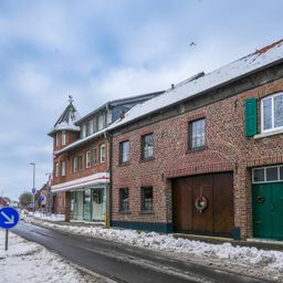 Gepflegtes Familienhaus mit Wellnessoase, Kamin & großem Garten – Modernisiert & Familienfreundlich