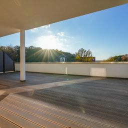 Exklusives Penthouse in Nideggen: 93 m² Wohnfläche | Dachterrasse mit Burgblick | KfW40+ Standard