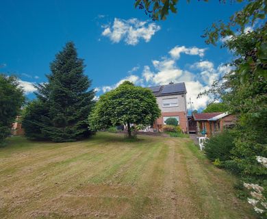 Freistehendes Einfamilienhaus mit Einliegerwohnung in Moers-Schwafheim