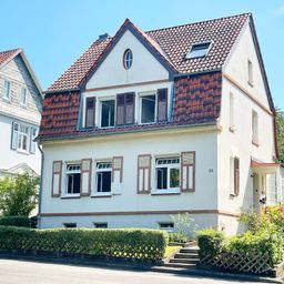 NEU: Einfamilienhaus mit viel Charme und Modernisierungsbedarf in Sackgasse