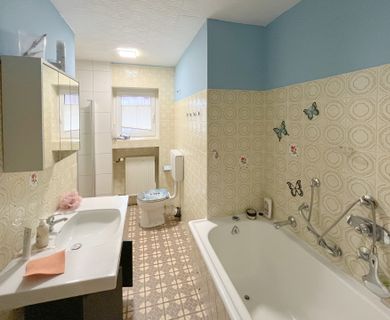 Badezimmer EG