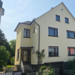 Gepflegtes Mehrfamilienhaus (3 WE) mit lichtdurchfluteten Wintergärten in hervorragender Stadtlage!
