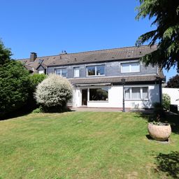 Großzügige Doppelhaushälfte mit Garage in gefragter Schlebuscher Wohnlage