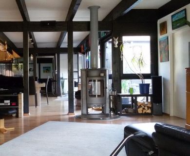 Voll möbliertes Einfamilienhaus mit All-inclusive-Warmmiete