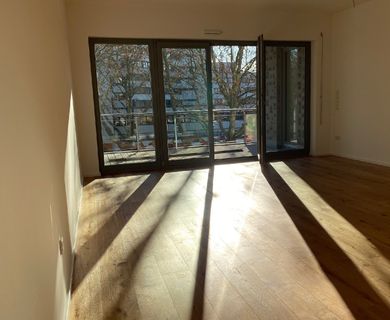 Neubauwohnung in bester Lage *Loggia * TG-Stellplatz