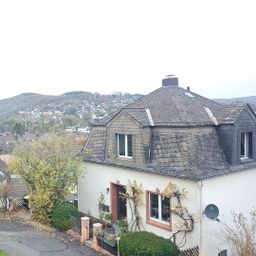 Historisches Mehrgenerationenhaus mit Charakter und großem Entfaltungspotenzial!