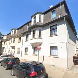 Voll vermietetes Mehrfamilienhaus mit 1 Garage und 2 Stellplätzen!