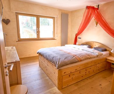 Schlafzimmer im EG