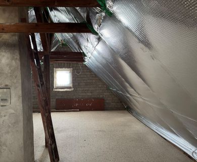 Dachstuhl (ausbaufähig)