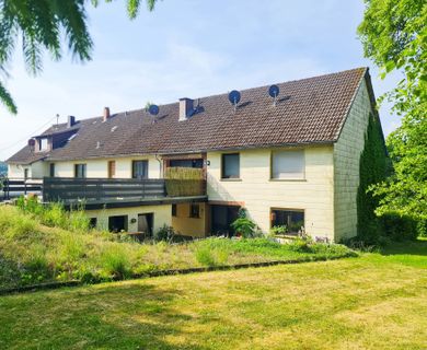 Vielseitig nutzbar – Mehrfamilienhaus mit über 3.000 m² Grundstück nähe Puderbach zu verkaufen!