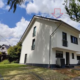 Schlüsselfertiger und energieeffizienter Neubau als DHH in idyllischer Lage!