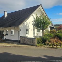 – Ihr Traumhaus in ruhiger Lage – 
Stilvolles Einfamilienhaus mit energieeffizienter Ausstattung!