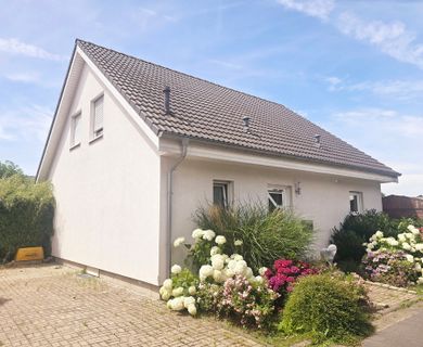 Hamminkeln-Loikum: Charmantes Einfamilienhaus in ruhiger Lage zu verkaufen!