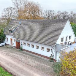 Hier ist alles möglich! Individuelles Wohnhaus mit Atelier und Gewerbefläche in Heinsberg