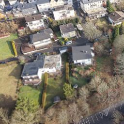 Attraktives Hanggrundstück in fußläufiger Zentrumsnähe von Hachenburg!