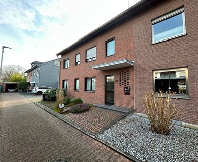 Helle 2-3-Zimmer-ETW mit Garage in gepflegtem 3-Parteien-Haus Mönchengladbach-Venn