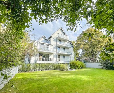 Exklusive Eigentumswohnung in direkter Rheinlage mit Blick ins Grüne