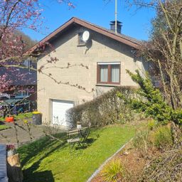 Solides Einfamilienhaus für 1–2 Personen mit Garage – nahe Gebhardshain!
