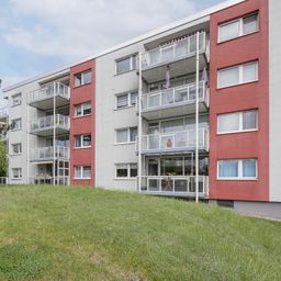 ***RESERVIERT***Alles, was das Herz begehrt: Lichtdurchflutete Eigentumswohnung mit Balkon