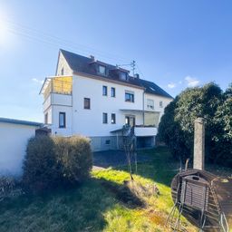 Vermietetes Zweifamilienhaus mit Garten in Niederhadamar!