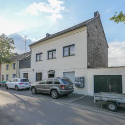 Einfamilienhaus in Niederzier wartet auf neuen Eigentümer!