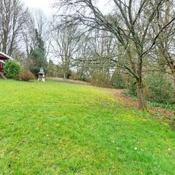 Schönes Baugrundstück in ruhigem Wohngebiet!