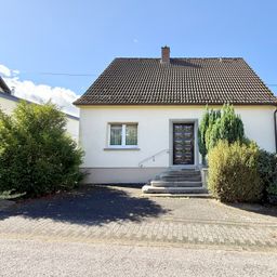 Gepflegtes Einfamilienhaus in Zentrumsnähe von Hachenburg!