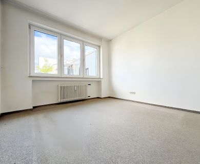 CHARMANTE 2-ZIMMERWOHNUNG IN DER STADTMITTE ZU MIETEN!