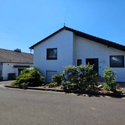 Einfamilien-Split-Level-Haus in Stieldorf mit Einbauküche – WG-geeignet