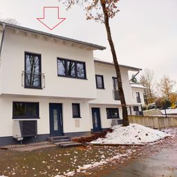 Provisionsfrei! Schlüsselfertiger und energieeffizienter Neubau als DHH in idyllischer Lage!