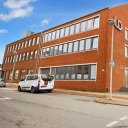 148 M² GROßES BÜRO IN KREFELD ZUR MIETE