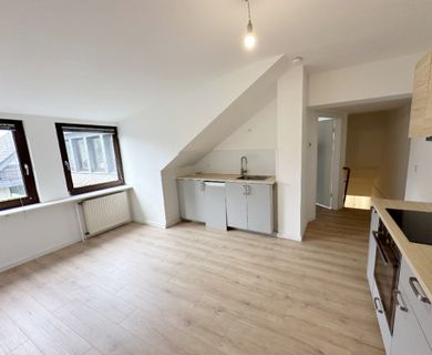 Düsseldorf-Stockum: 2-Zimmer-Einliegerwohnung mit Balkon!