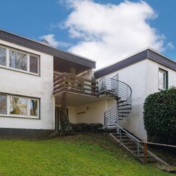 Ruhig Wohnen in einem großzügigen Einfamilienhaus direkt am Naturschutzgebiet