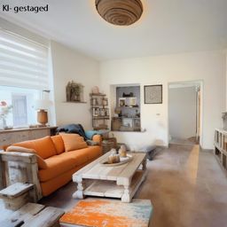 AUßERGEWÖHNLICHES ZWEIFAMILIENHAUS IN KREFELD HÜLS ZU KAUFEN!